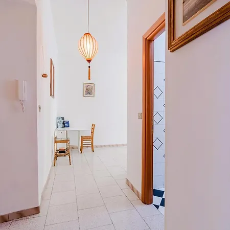 Guesthost - Piazza Vittorio Veneto Apartmán Turín