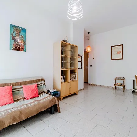 Guesthost - Piazza Vittorio Veneto Apartmán Turín