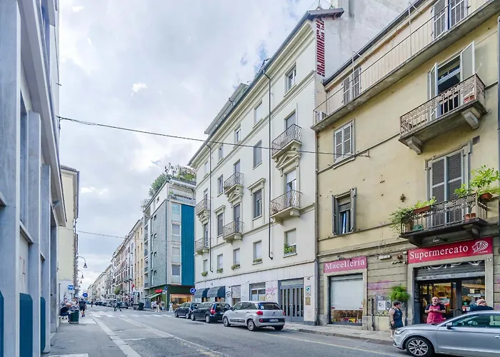 Guesthost - Piazza Vittorio Veneto Apartamento Turim